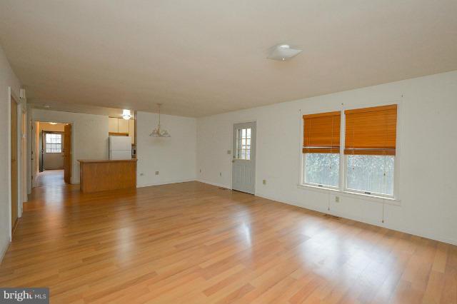 1506 Cedarhurst Road Shady Side, MD 20764 - Photo 8 of 17 Interior (General)