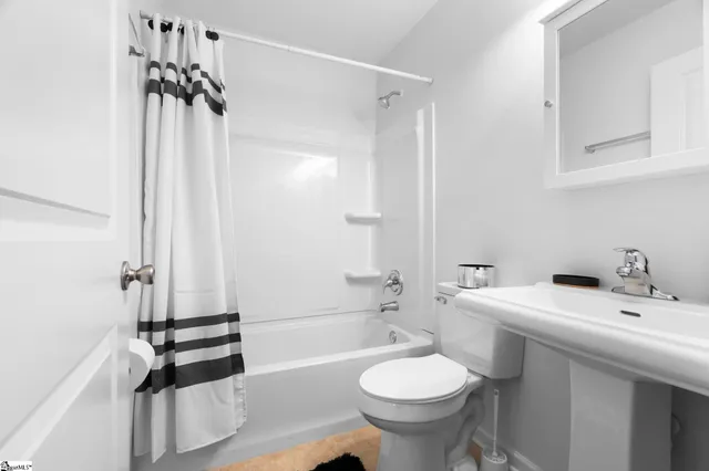 $202,000 | 253 Law Street, Woodruff, SC 29388