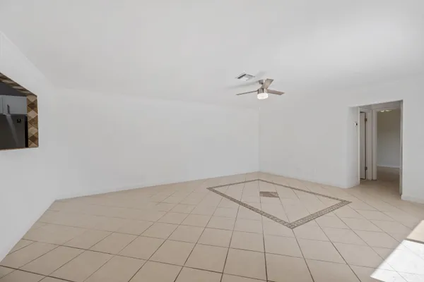 $2,150 | 8007 Ambach Way, Hypoluxo, FL 33462