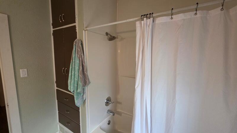 1120 Hamilton Street Manitowoc, WI 54220 - Photo 12 of 30 Main Level Bathroom