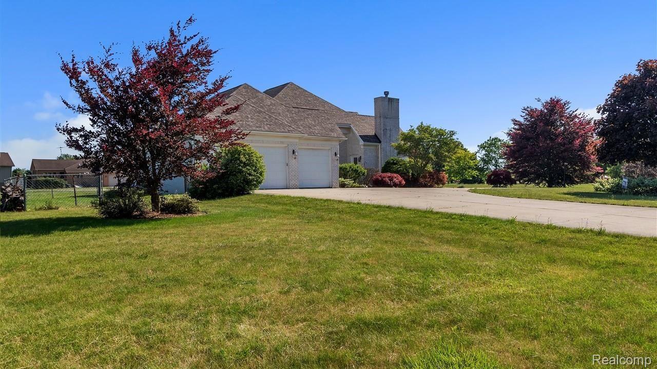 8976 Armstrong Road Newport, MI 48166 - Photo 52 of 70 02-8976-Armstrong-WindowStill-Real-.jpg