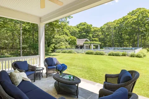 $17,950,000 | 58 Wainscott Stone Road, Wainscott, NY 11975