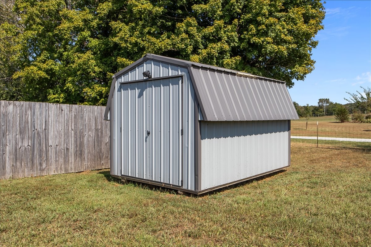 2208 Wayne Road Bon Aqua, TN 37025 - Photo 33 of 35 Gallery Image 33