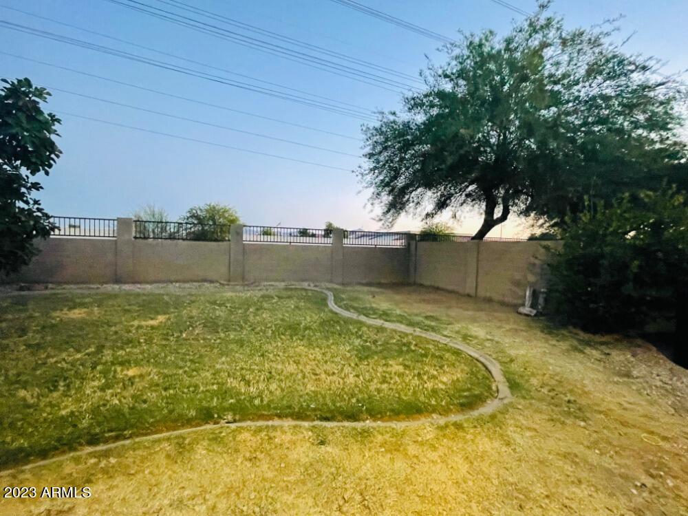 6433 West Riva Road Phoenix, AZ 85043 - Photo 31 of 34 Gallery Image 31