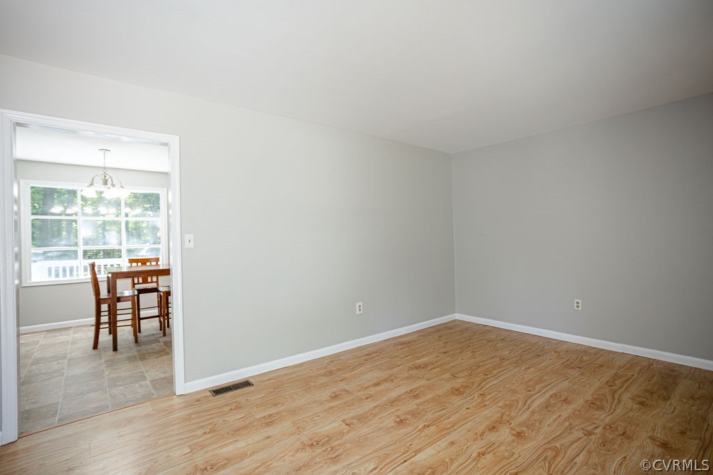 17805 Willowynde Road Chester, VA 23836 - Photo 13 of 40 Gallery Image 13