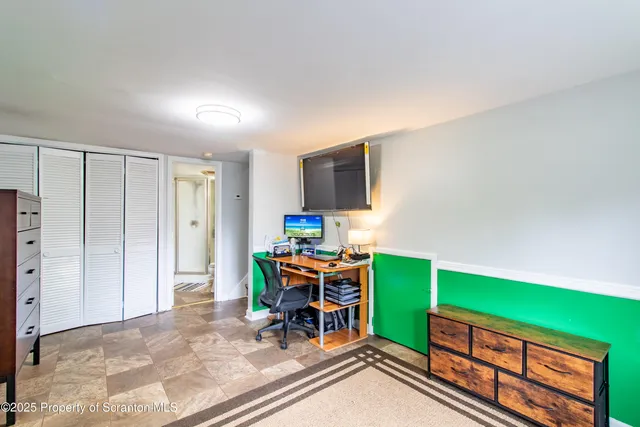 $375,000 | 508 Gladiola Drive, Clarks Summit, PA 18411