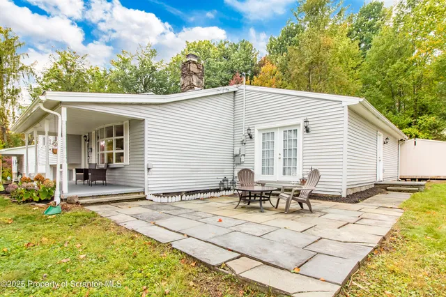 $375,000 | 508 Gladiola Drive, Clarks Summit, PA 18411