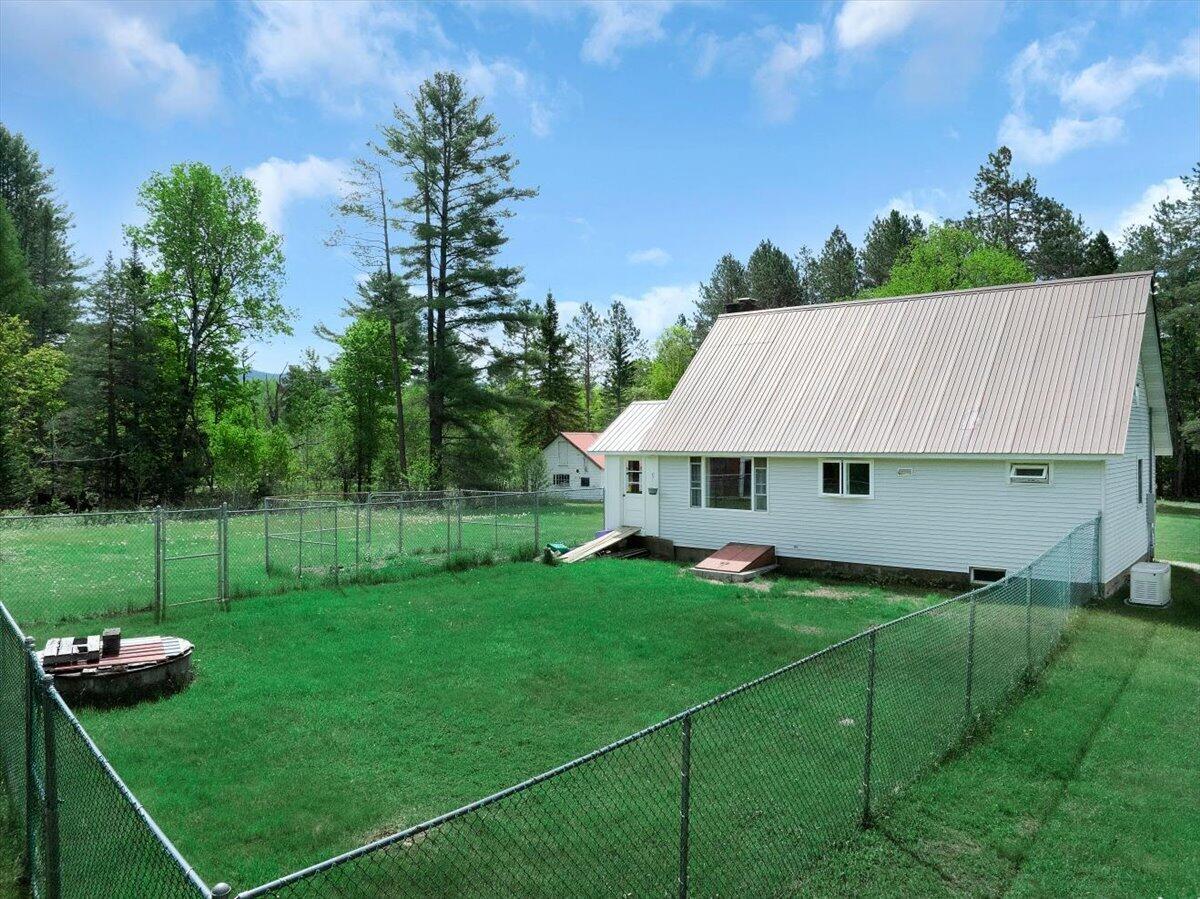 172 Pratt Road Indian Lake, NY 12842 - Photo 5 of 37 506