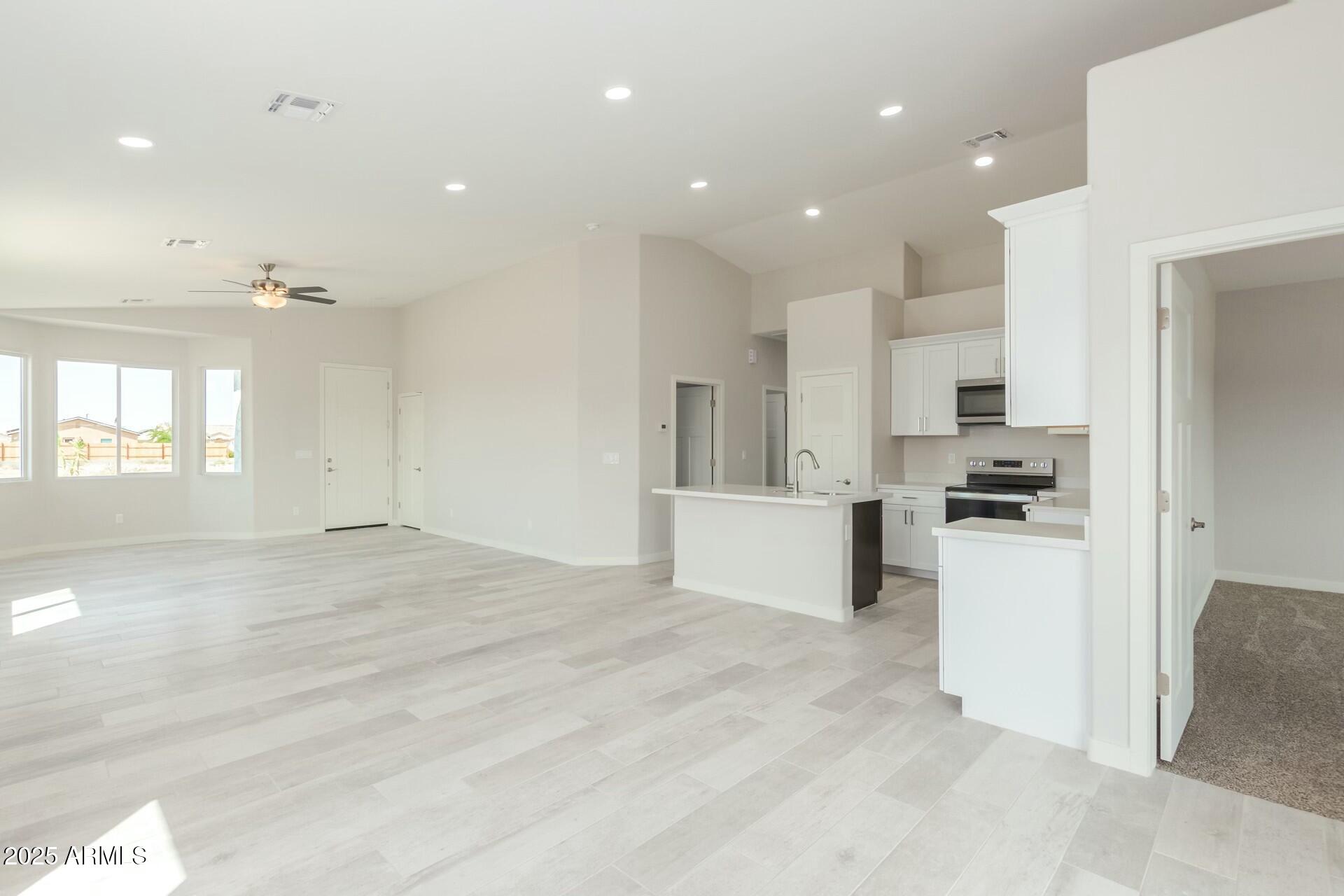 14595 South Redondo Road Arizona City, AZ 85123 - Photo 15 of 39 tempImagezSs8WA