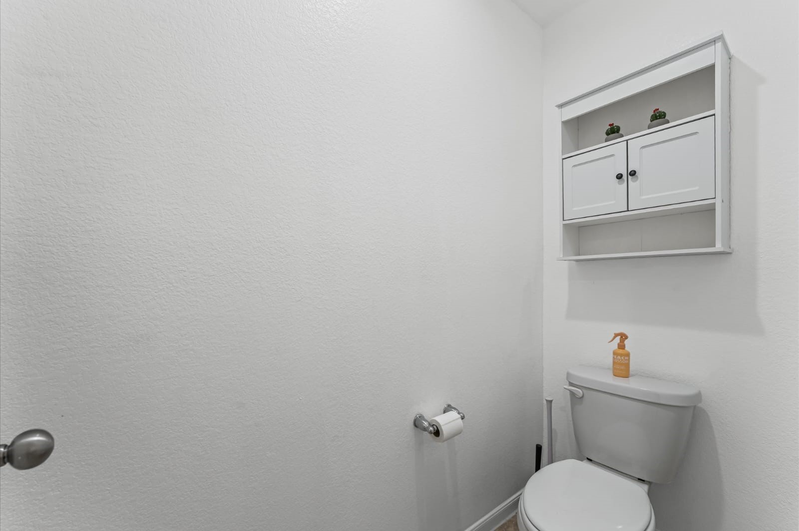 3007 Magellan Ridge Lane Baytown, TX 77521 - Photo 23 of 34 a bathroom with a toilet and a sink