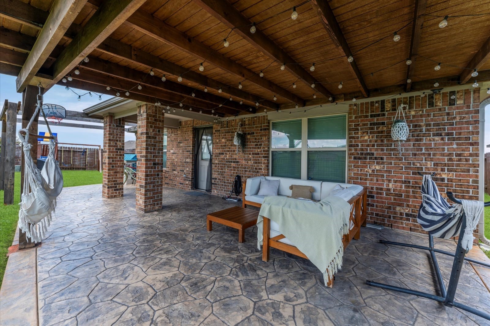 3007 Magellan Ridge Lane Baytown, TX 77521 - Photo 32 of 34 a view of a couches in the patio