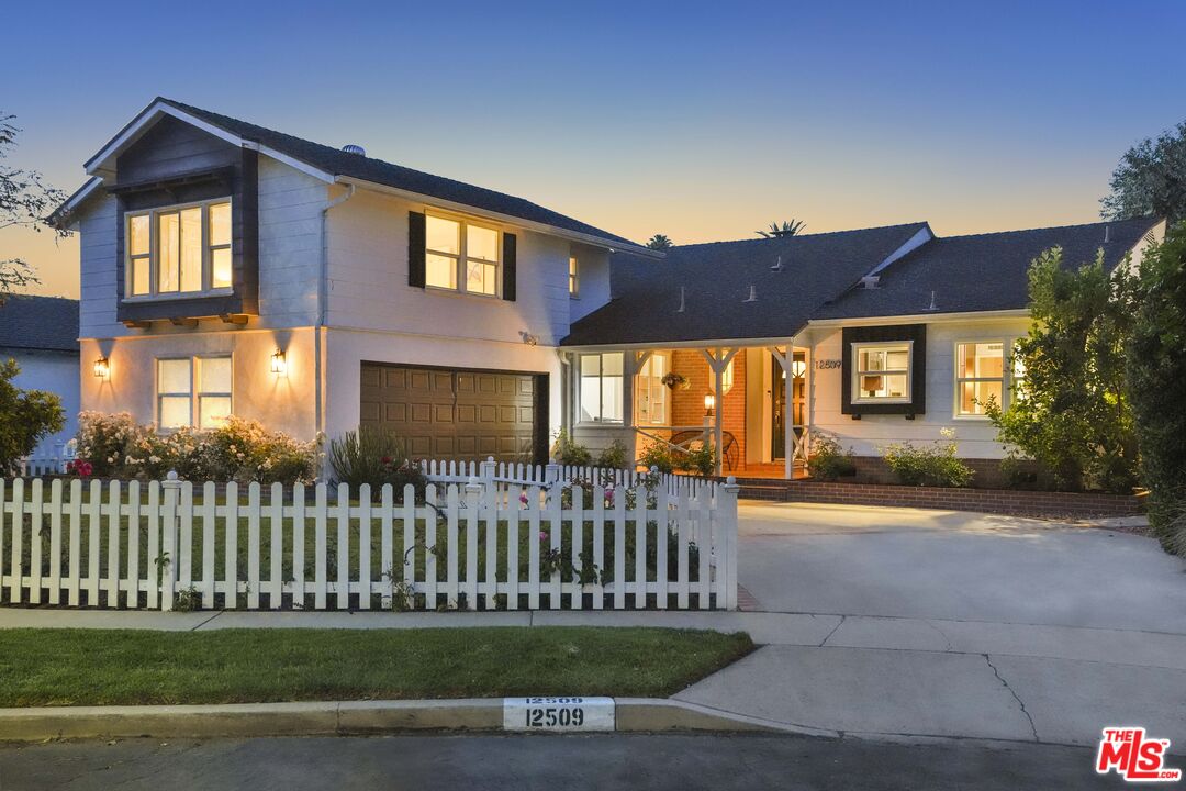 12509 Rye Street Studio City, CA 91604 - Photo 1 of 2