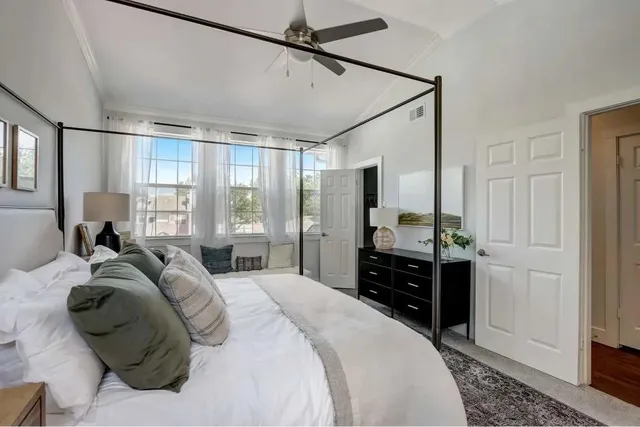 $2,510 | 17250 Knoll Trail Drive, Unit 606, Dallas, TX 75248