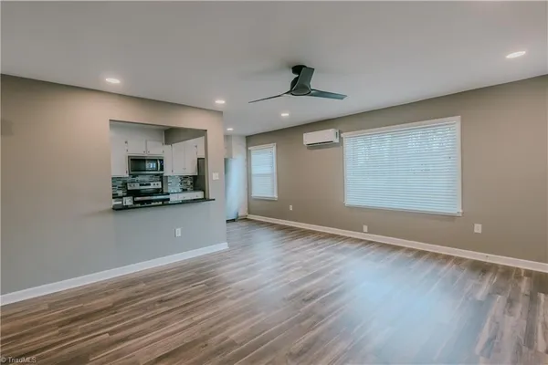 $199,900 | 1709 North Main Street, Mount Airy, NC 27030