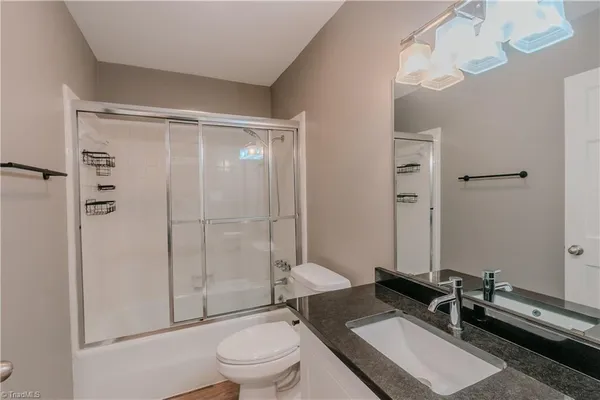 $199,900 | 1709 North Main Street, Mount Airy, NC 27030