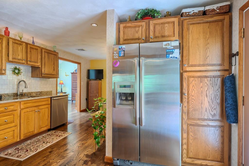 8 Clipper Way Beverly, MA 01915 - Photo 23 of 42