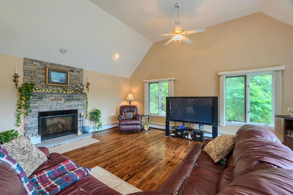 8 Clipper Way Beverly, MA 01915 - Photo 27 of 42
