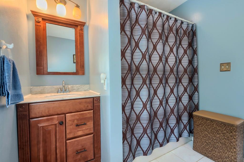 8 Clipper Way Beverly, MA 01915 - Photo 32 of 42