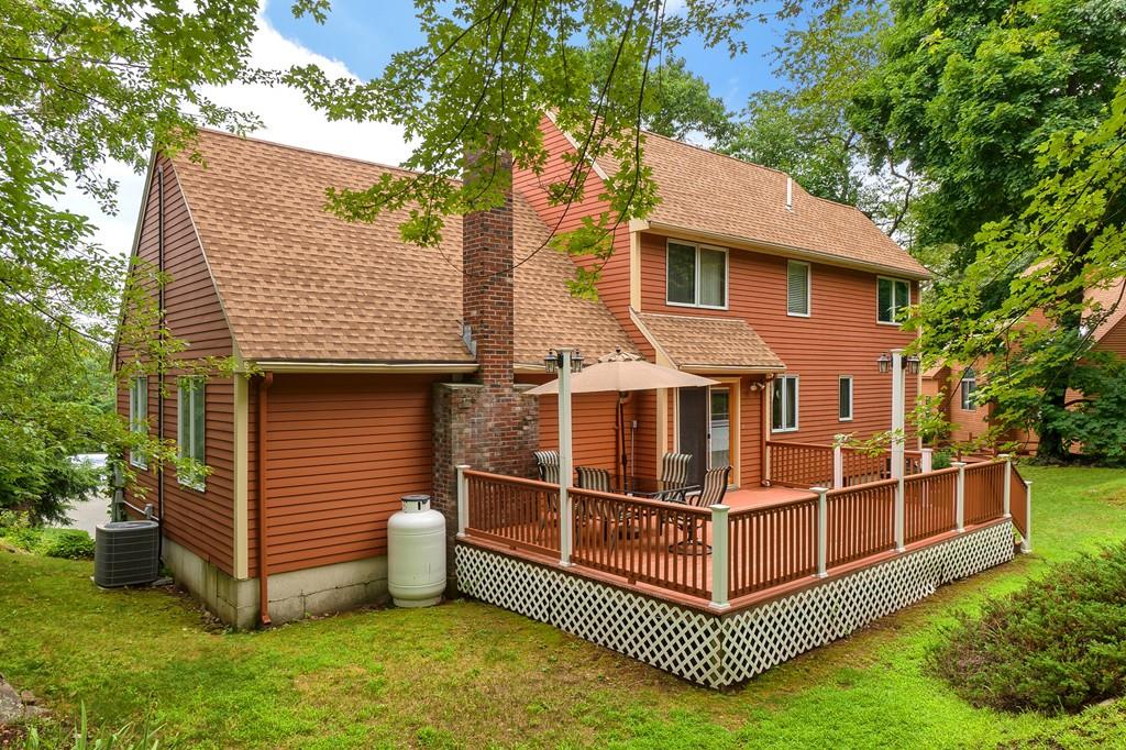 8 Clipper Way Beverly, MA 01915 - Photo 6 of 42