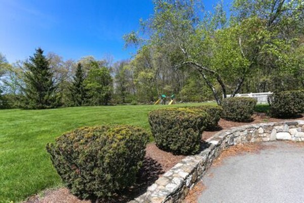 173 Barnard Road Marlborough, MA 01752 - Photo 20 of 27 Gallery Image 20