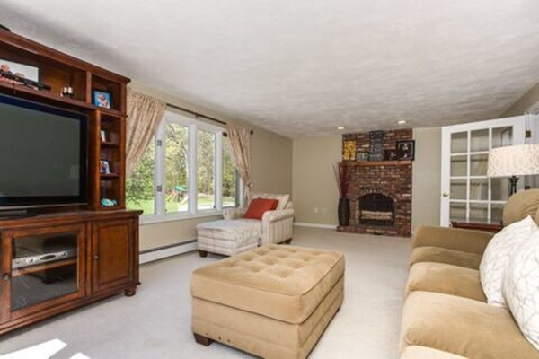 173 Barnard Road Marlborough, MA 01752 - Photo 8 of 27 Gallery Image 8