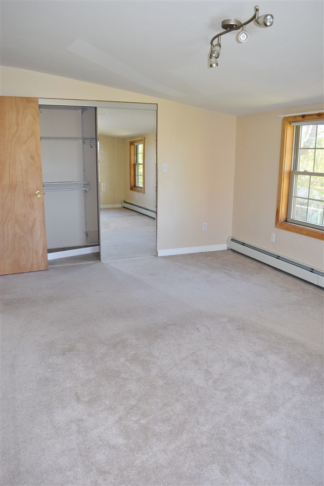 31 View Street Whitefield, NH 03598 - Photo 15 of 40