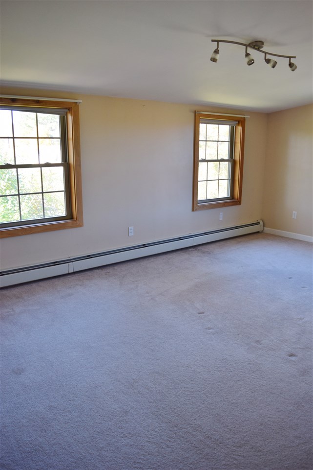 31 View Street Whitefield, NH 03598 - Photo 16 of 40