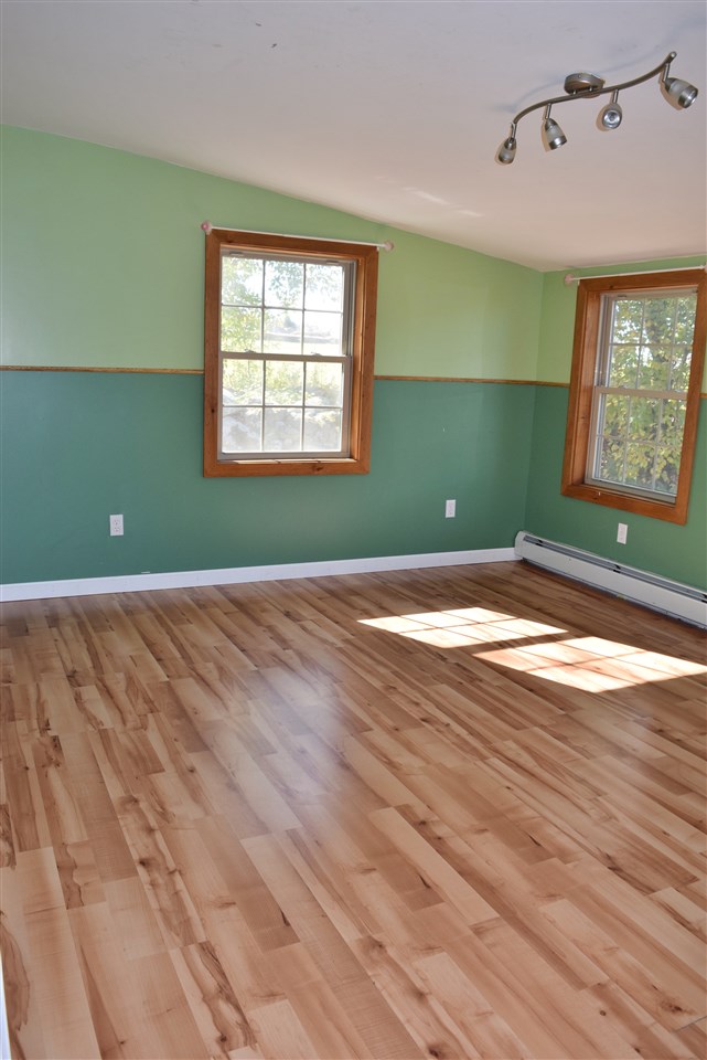 31 View Street Whitefield, NH 03598 - Photo 18 of 40