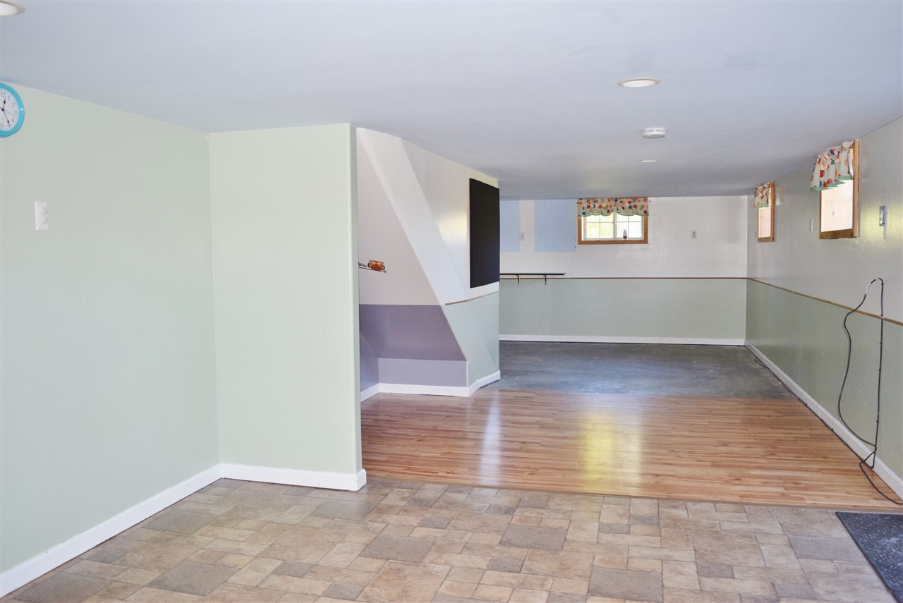 31 View Street Whitefield, NH 03598 - Photo 25 of 40