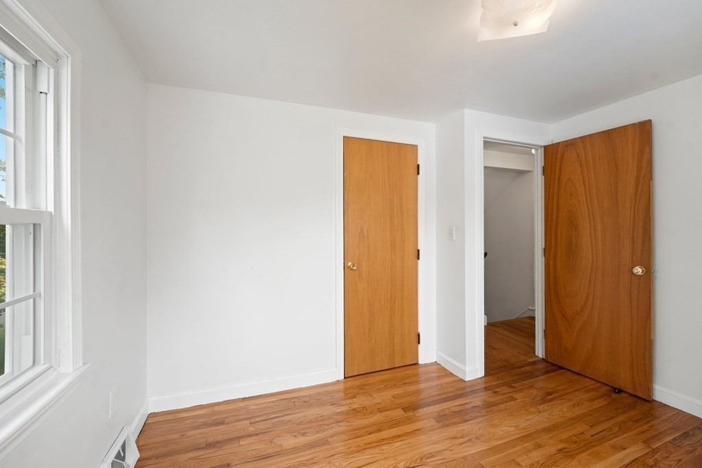 10 Colonial Road Seekonk, MA 02771 - Photo 23 of 40 Gallery Image 23