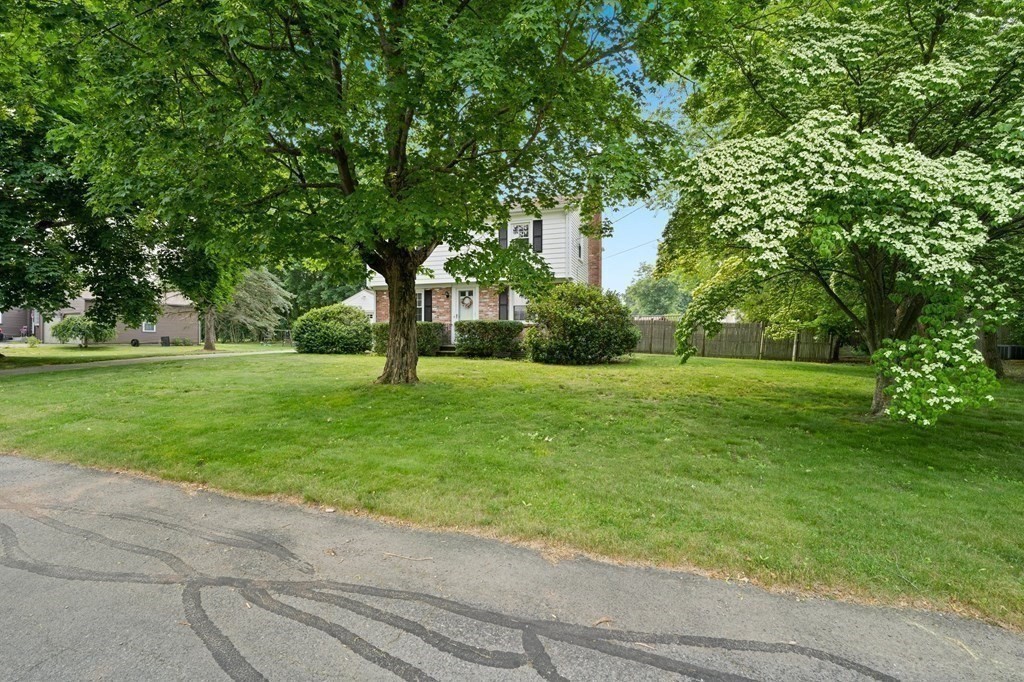 10 Colonial Road Seekonk, MA 02771 - Photo 34 of 40 Gallery Image 34