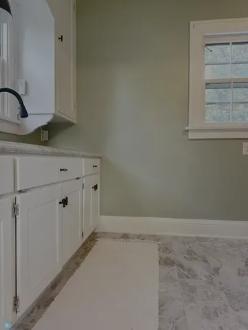 $250,000 | 912 11th Street South, Moorhead, MN 56560