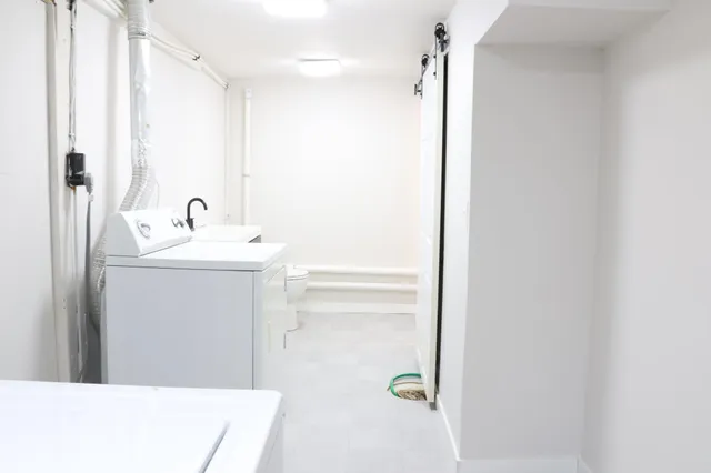 $250,000 | 912 11th Street South, Moorhead, MN 56560