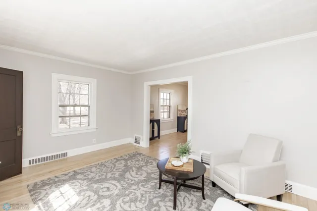 $250,000 | 912 11th Street South, Moorhead, MN 56560