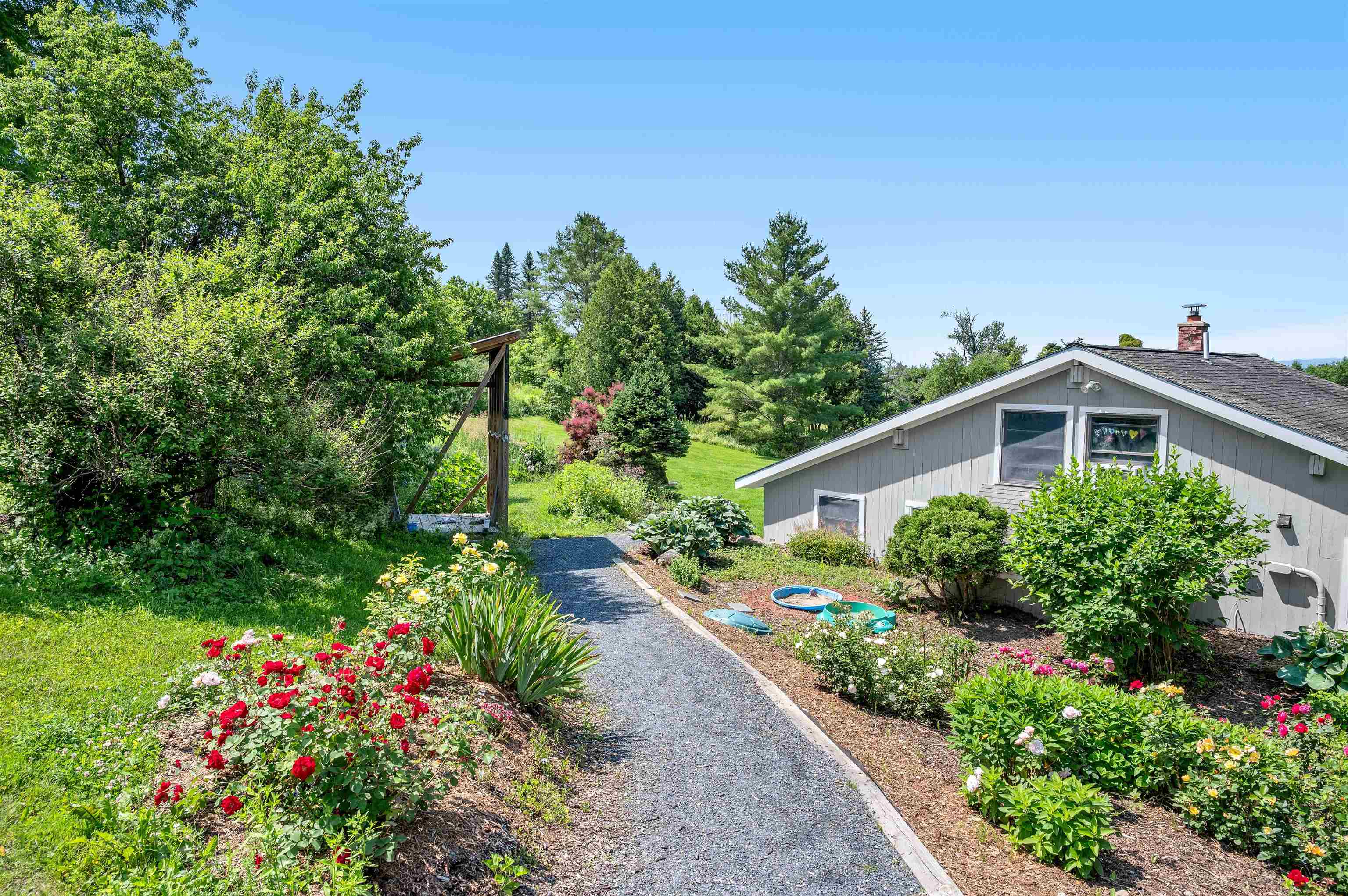 2113 Max Gray Road Calais, VT 05667 - Photo 12 of 60