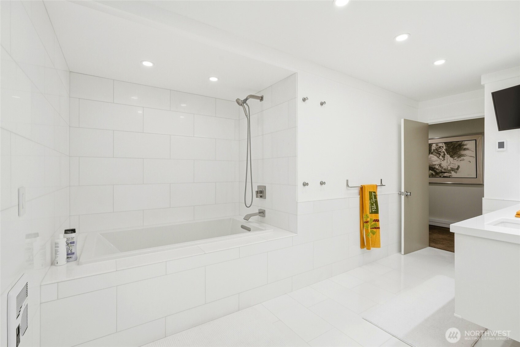 316 Heather Road Everett, WA 98203 - Photo 24 of 40