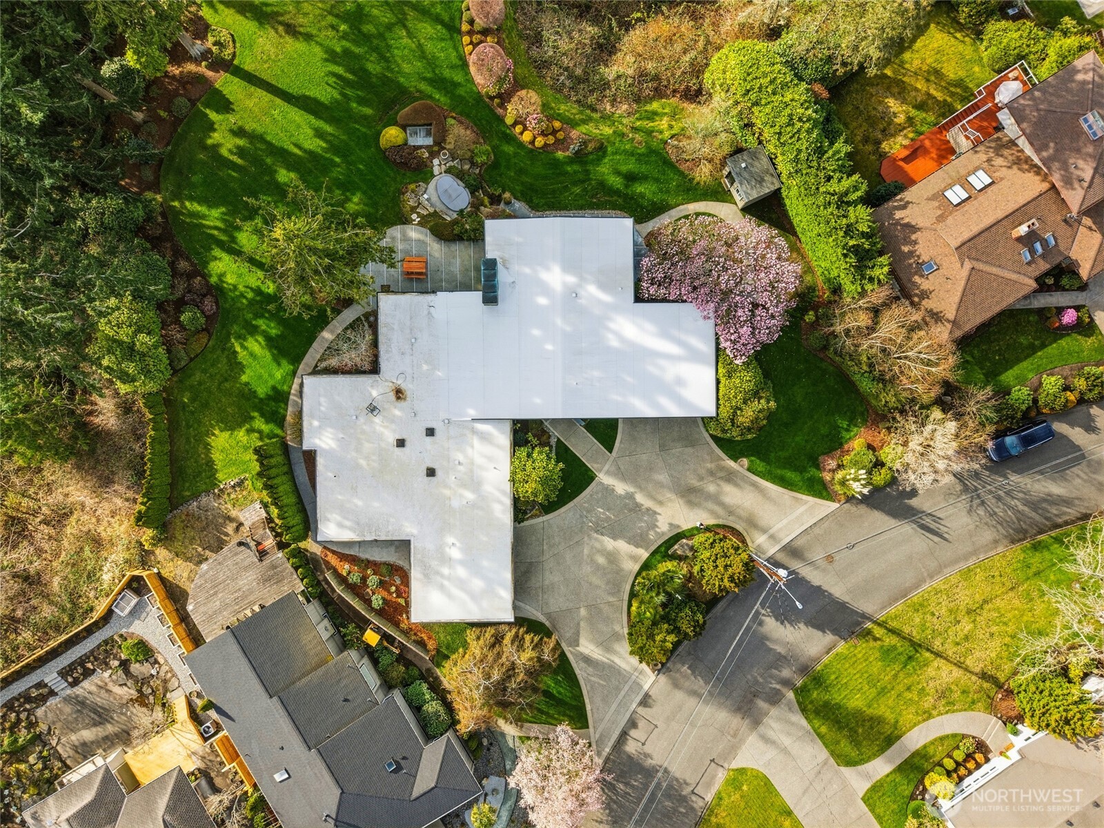 316 Heather Road Everett, WA 98203 - Photo 34 of 40