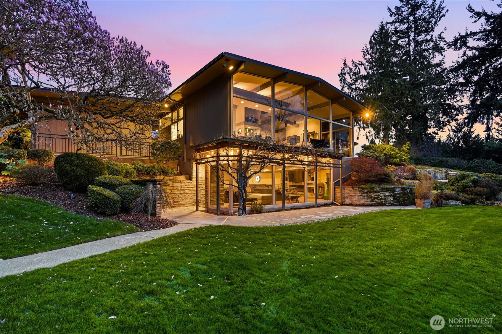 316 Heather Road Everett, WA 98203 - Photo 36 of 40