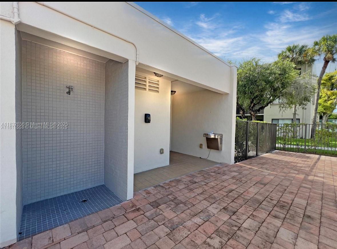 Kendall Miami, FL 33173 - Photo 15 of 20 a view of entryway with wooden floor
