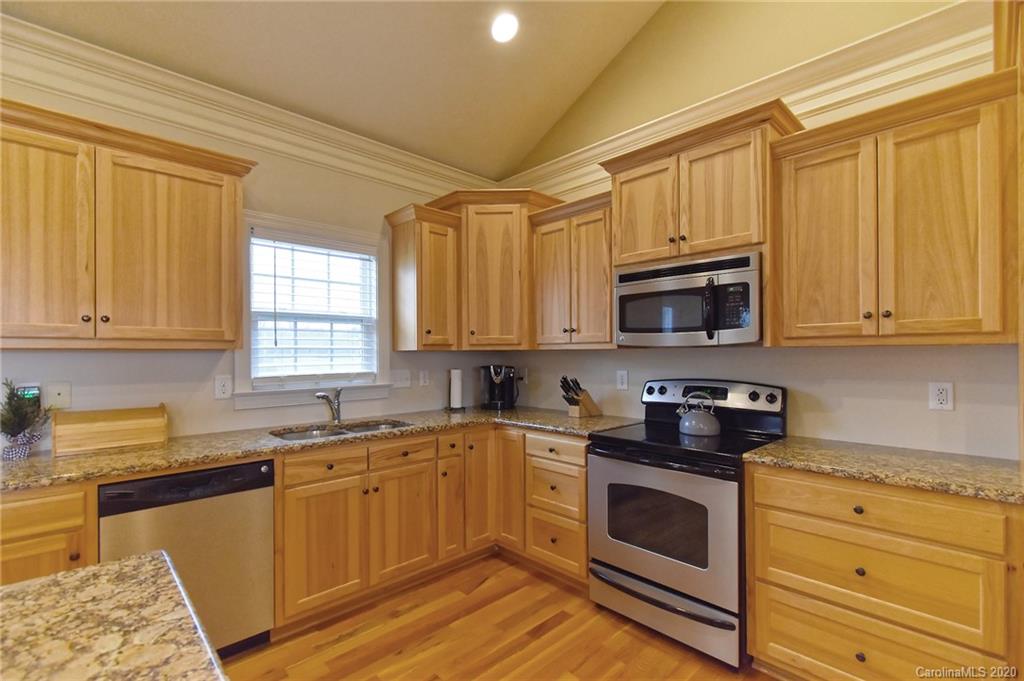 1921 Old Farm Road Lincolnton, NC 28092 - Photo 14 of 35 Gallery Image 14