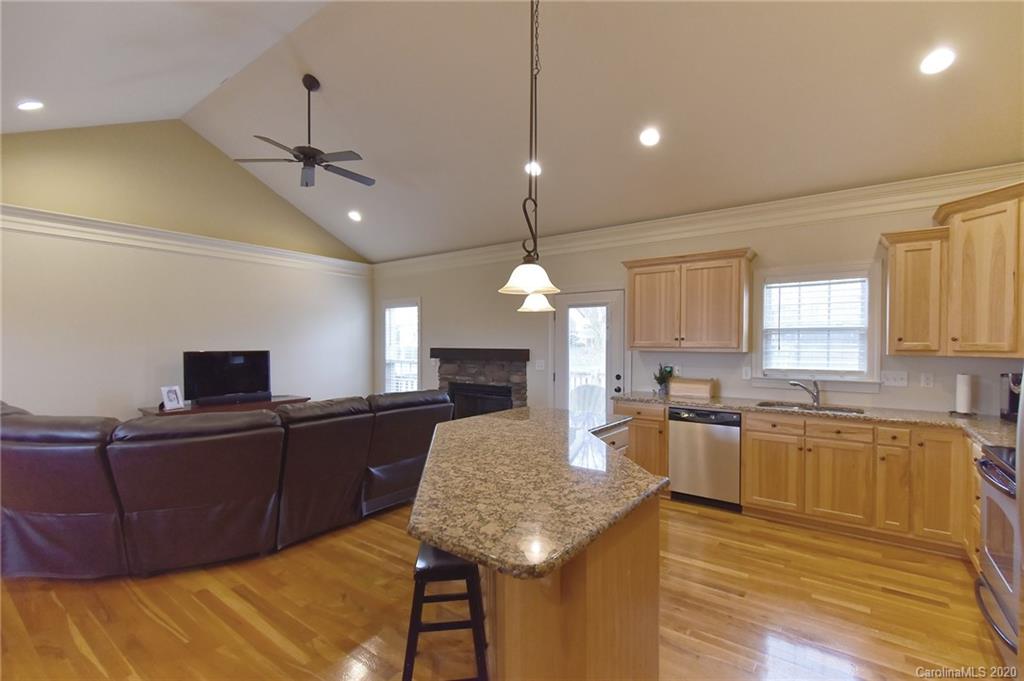 1921 Old Farm Road Lincolnton, NC 28092 - Photo 16 of 35 Gallery Image 16