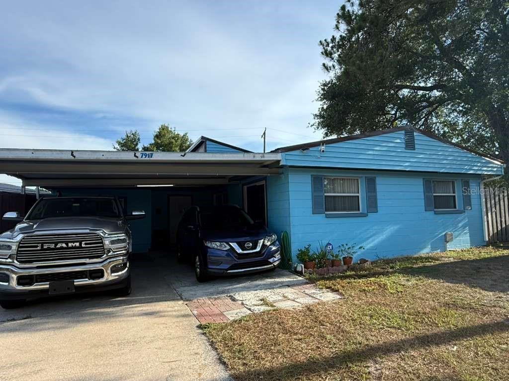 7917 Rideout Road Tampa, FL 33619 - Photo 4 of 51