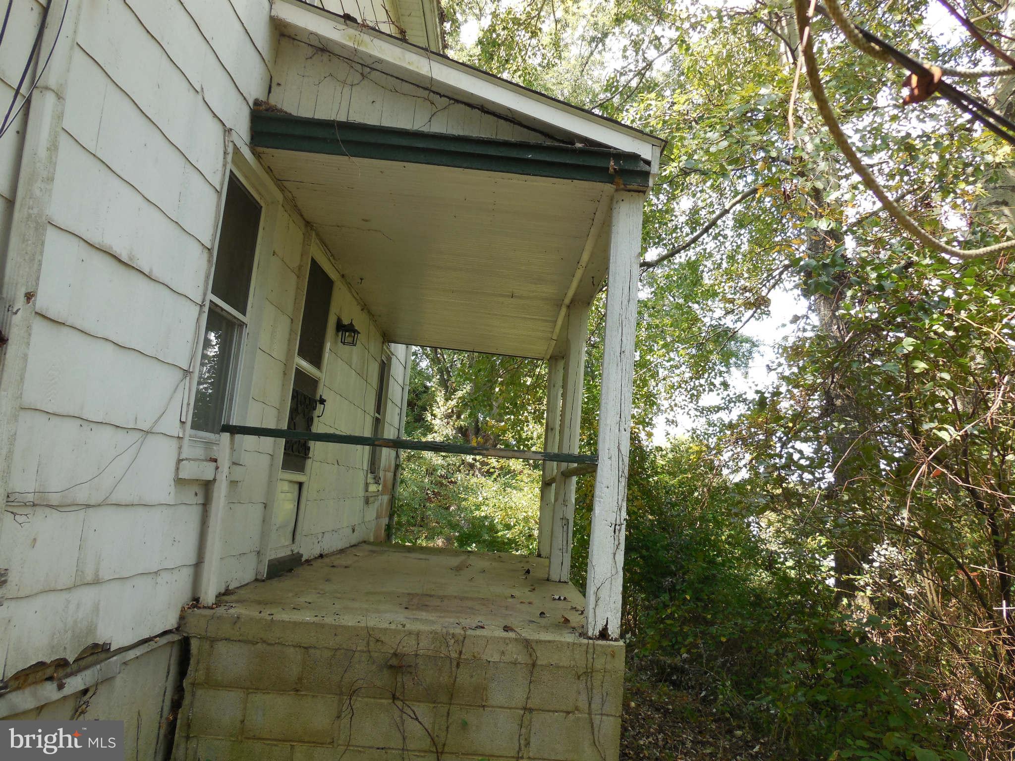 Long Front Porch