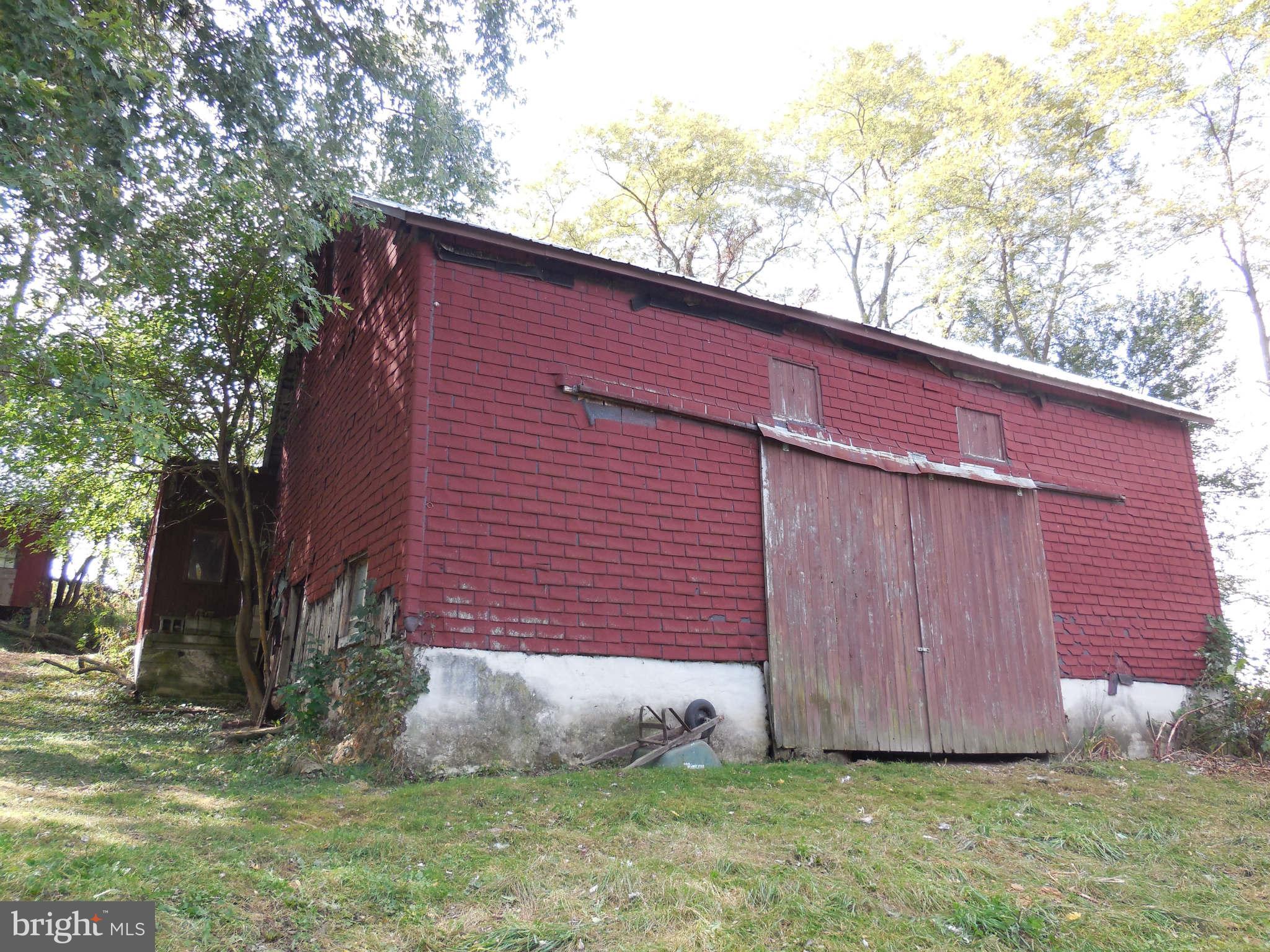 457 Pleasant Valley Road Westminster, MD 21158 - Photo 25 of 30 Nice Big Barn
