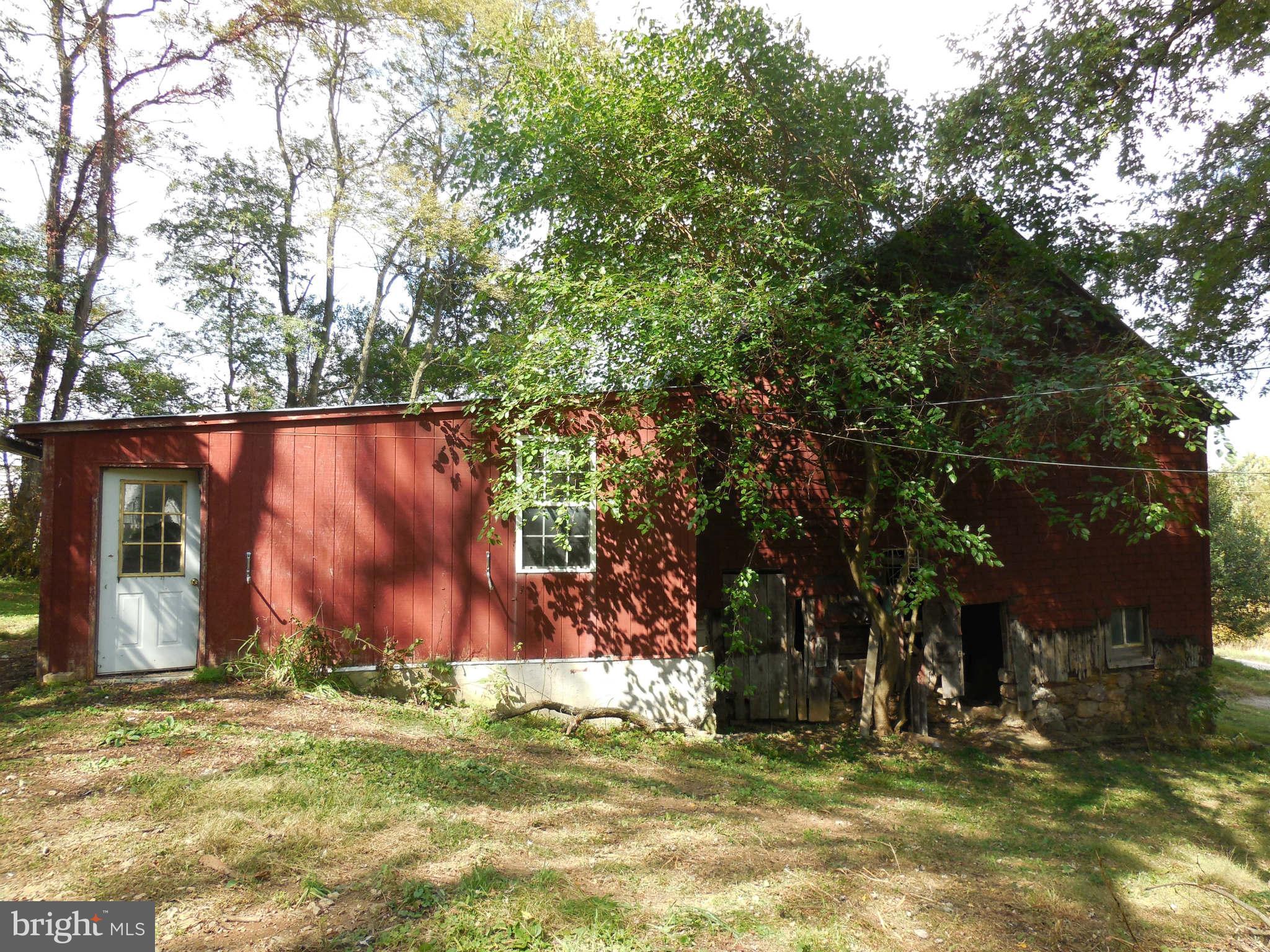 457 Pleasant Valley Road Westminster, MD 21158 - Photo 27 of 30 2 Car Garage/Workshop