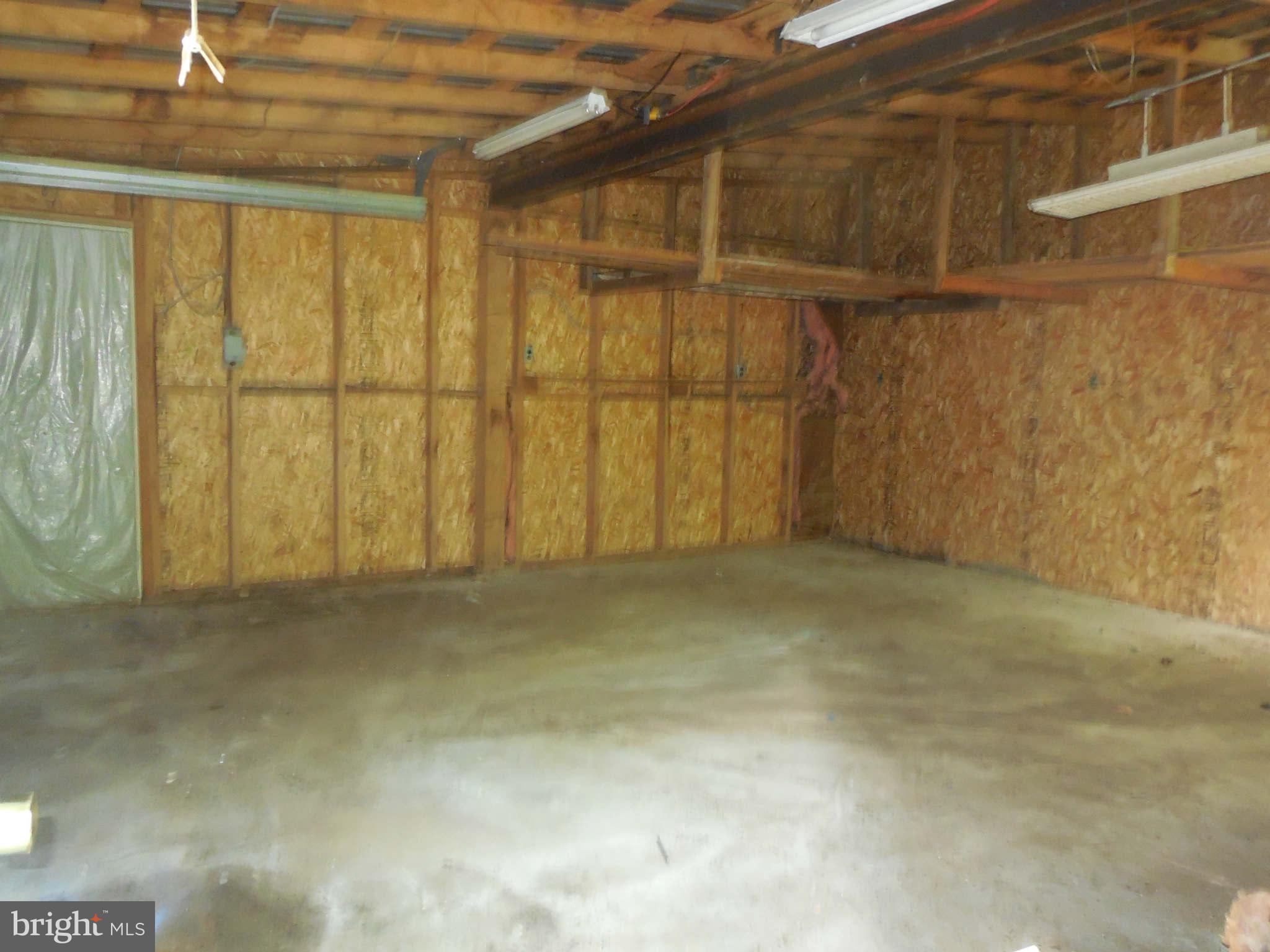 457 Pleasant Valley Road Westminster, MD 21158 - Photo 28 of 30 Large 2 Car Garage/Workshop w/Elec