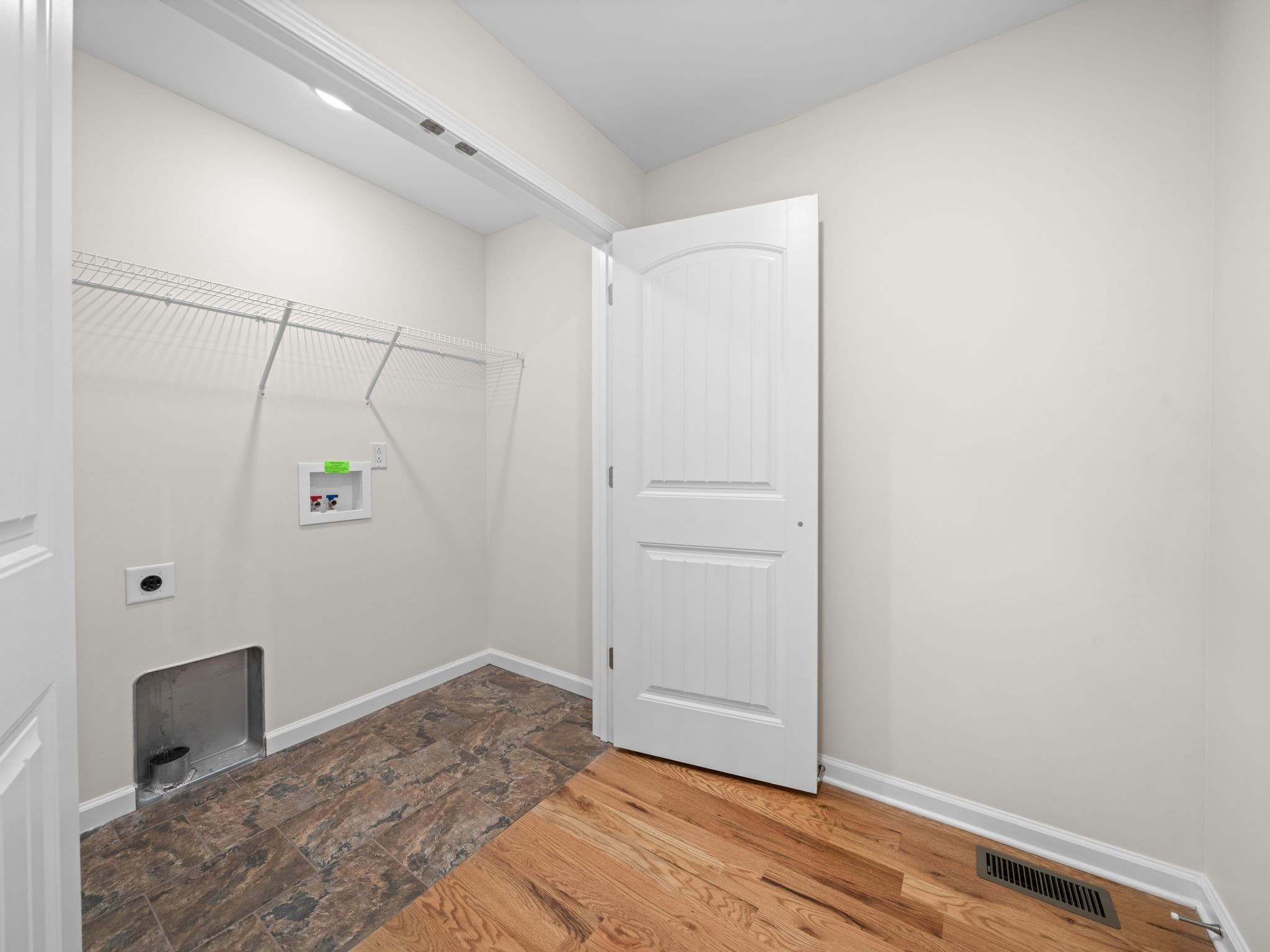 4413 Taylor Road Springfield, TN 37172 - Photo 25 of 28 a view of bathroom