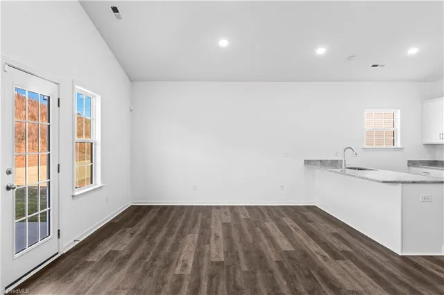 $296,990 | 275 Waylon Court, Lexington, NC 27295