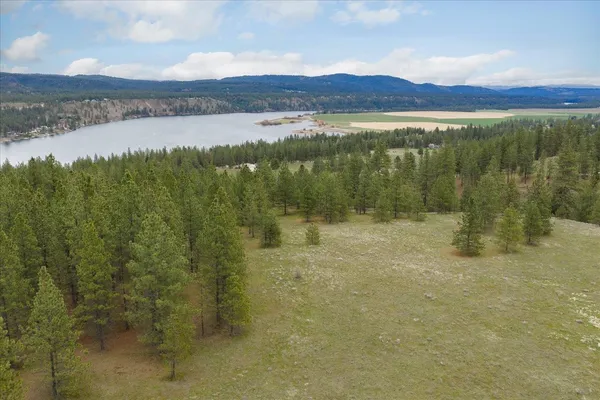 $199,950 | Nine West Bernhill Road, Nine Mile Falls, WA 99026