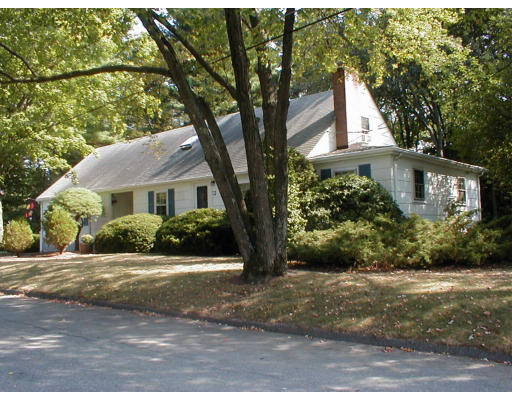 11 Longview Road Wilmington, MA 01887 - Photo 1 of 9 Gallery Image 1